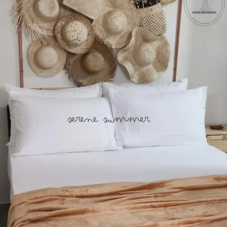 Serene Summer Close Proximity To Araneta Centre